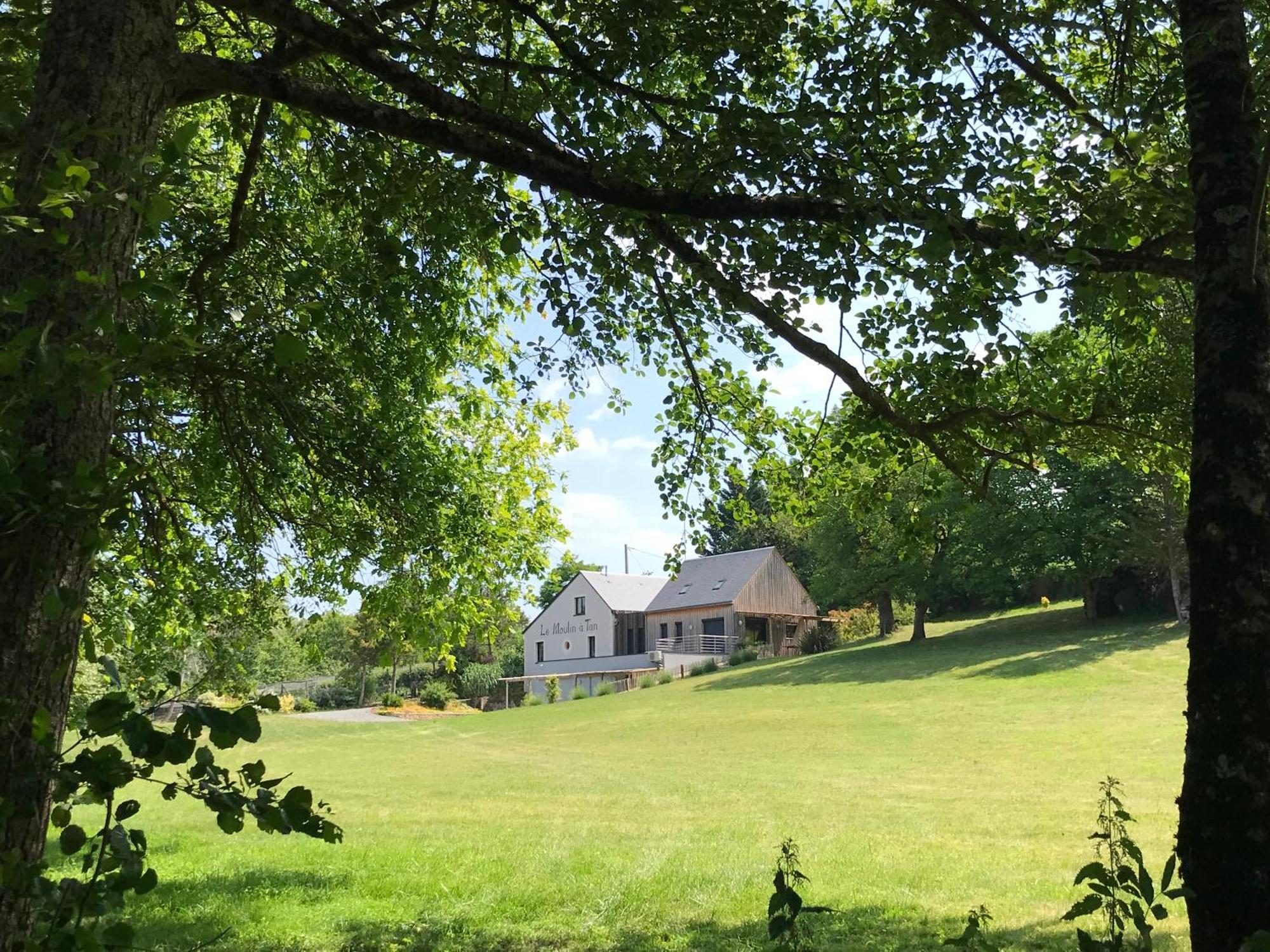 Gites Du Moulin A Tan A Sache 37 외부 사진